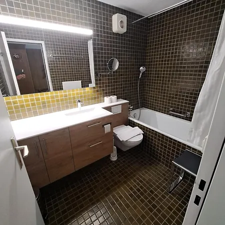 I Dr Rehwiesa C21 * Arosa